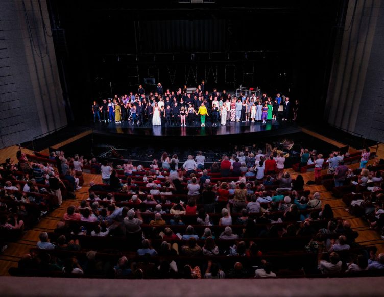 Représentation du spectacle Vous êtes ici à la Filature. Mulhouse, le 21 Jun 2024. Photo Michel Kurst
